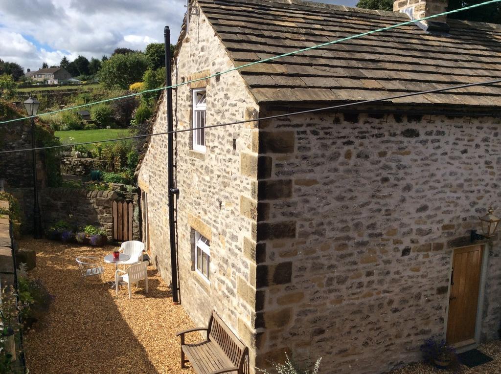 West End Cottage And Shippon Eyam Habitación foto